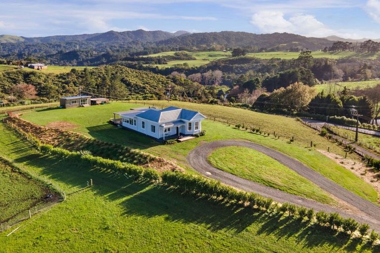 Photo of property in 10 Athol Road, Waikino, Waihi, 3682