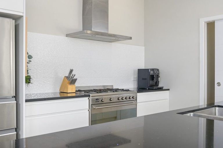 Photo of property in 29b Shrule Place, Huntington, Hamilton, 3210