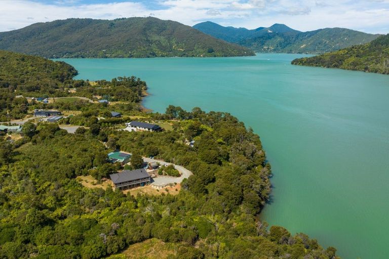 Photo of property in 16 Tai Close, Kaiuma Bay, Havelock, 7178