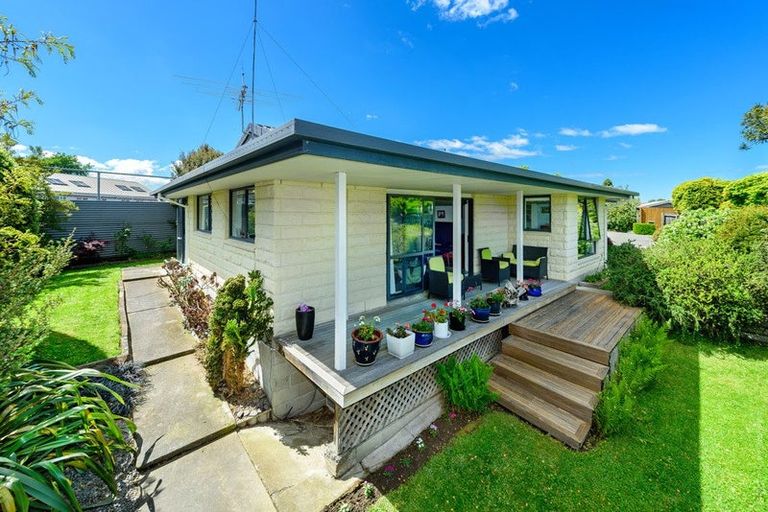 Photo of property in 16 Roblyn Place, Lincoln, 7608