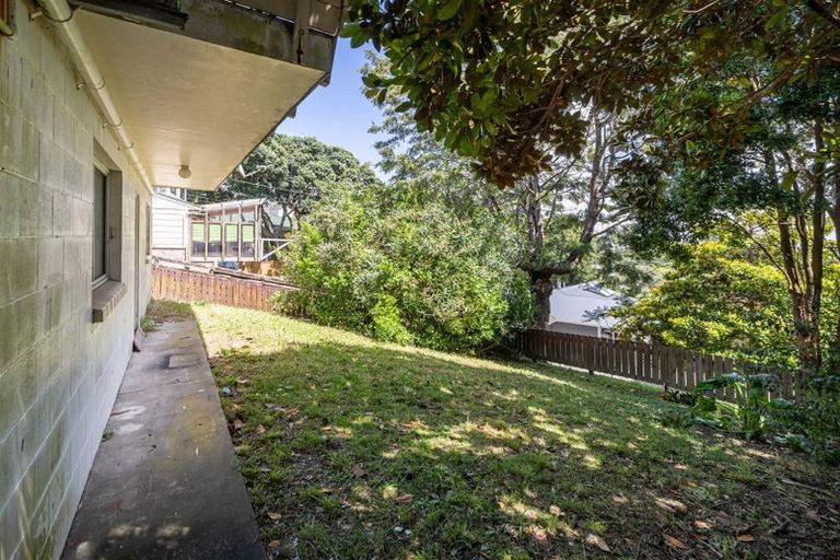 Photo of property in 2/35a Rangatira Road, Beach Haven, Auckland, 0626