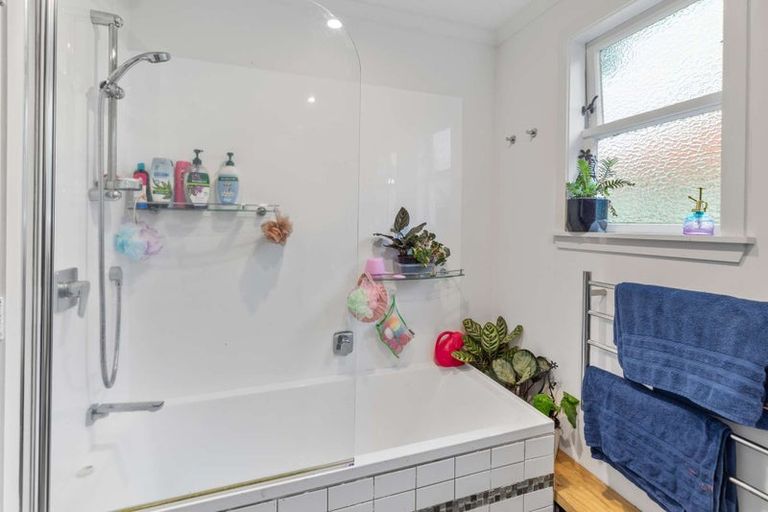 Photo of property in 91 Swiss Avenue, Gonville, Whanganui, 4501