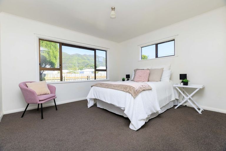 Photo of property in 23 Meadows Avenue, Waiwhetu, Lower Hutt, 5010
