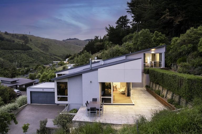 Photo of property in 10 Maurice Knowles Lane, Cashmere, Christchurch, 8022