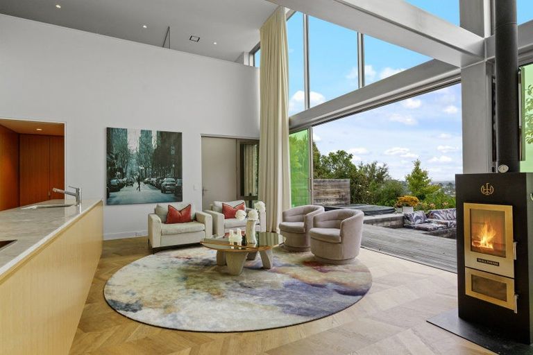 Photo of property in 67 Whaka Terrace, Huntsbury, Christchurch, 8022