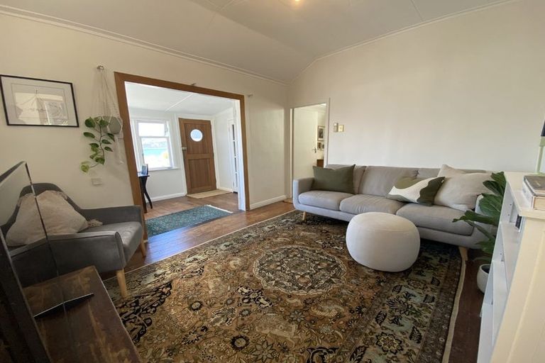 Photo of property in 171 Marine Parade, Seatoun, Wellington, 6022