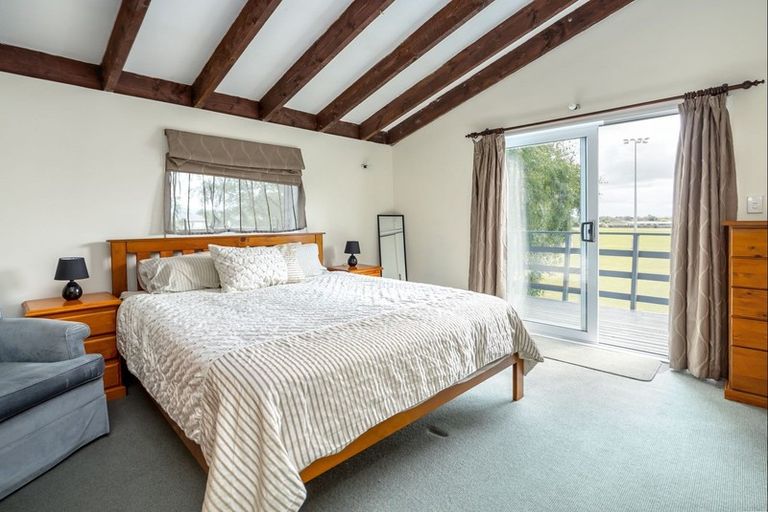 Photo of property in 6 Totara Place, Pahiatua, 4910