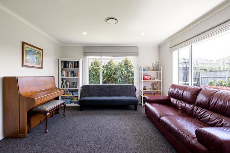 Photo of property in 81 Jarrett Terrace, Leamington, Cambridge, 3432