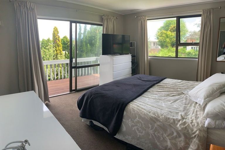 Photo of property in 10 Yeoman Place, Howick, Auckland, 2014