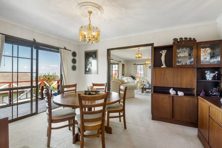 Photo of property in 32 Onetaunga Road, Chatswood, Auckland, 0626