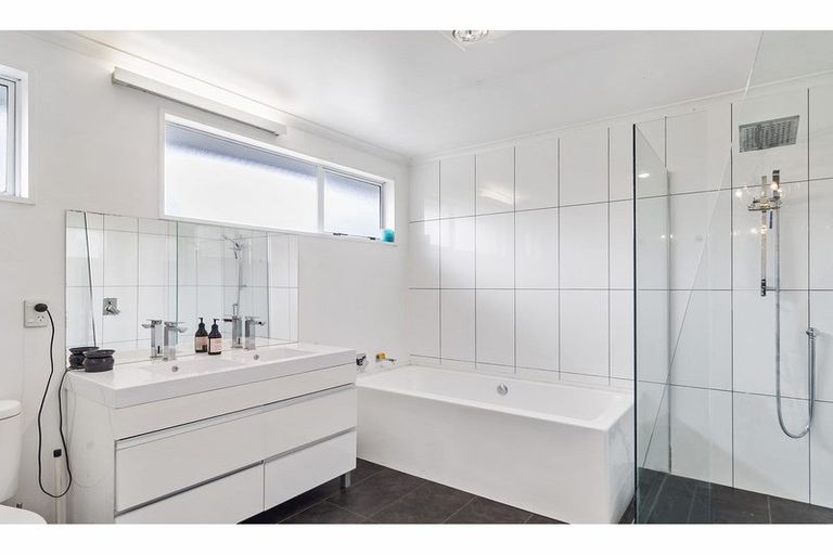 Photo of property in 6a Hawthorn Place, Gleniti, Timaru, 7910