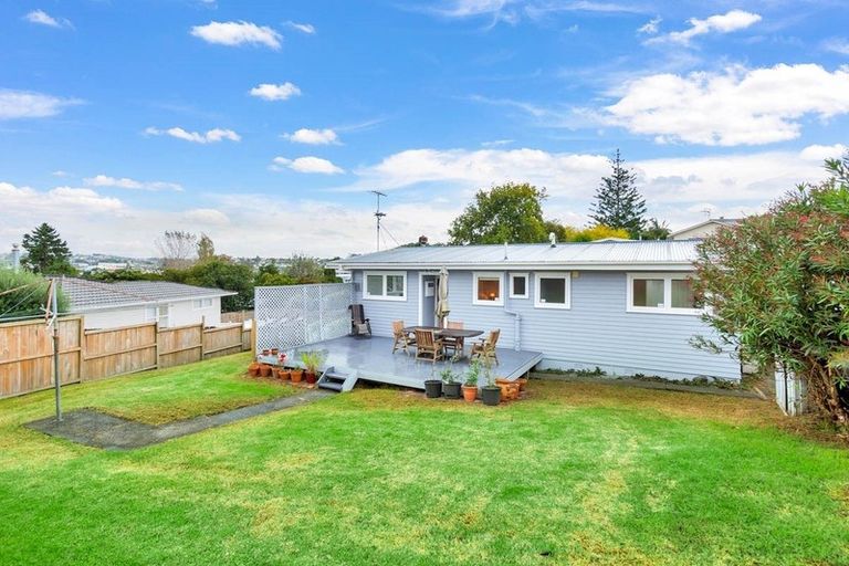 Photo of property in 89 Bond Crescent, Forrest Hill, Auckland, 0620