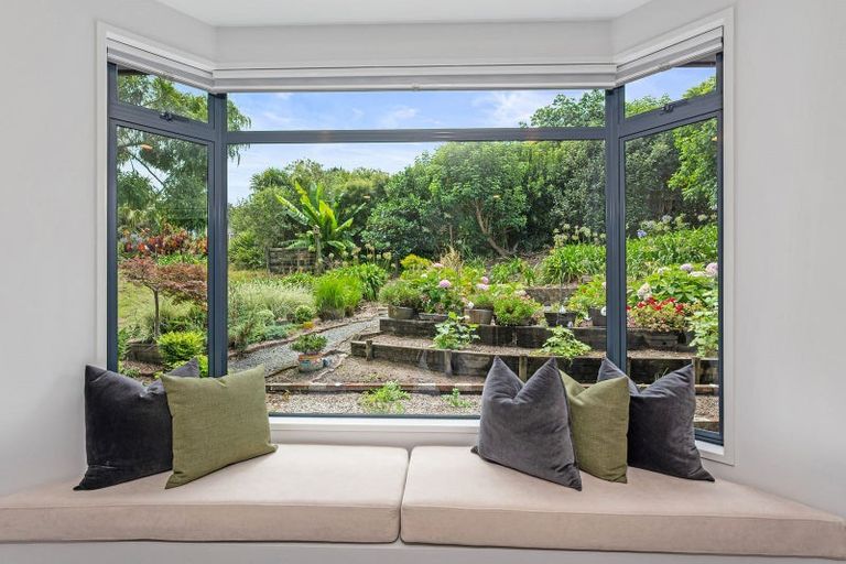 Photo of property in 55a Lonely Track Road, Fairview Heights, Auckland, 0632