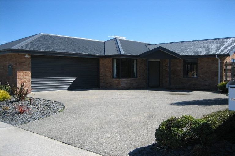 Photo of property in 3 Covent Drive, Stoke, Nelson, 7011