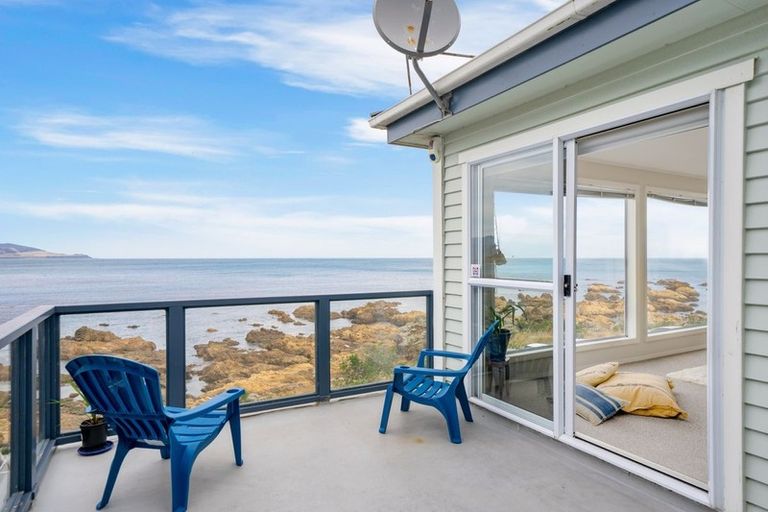 Photo of property in 148 The Esplanade, Houghton Bay, Wellington, 6023