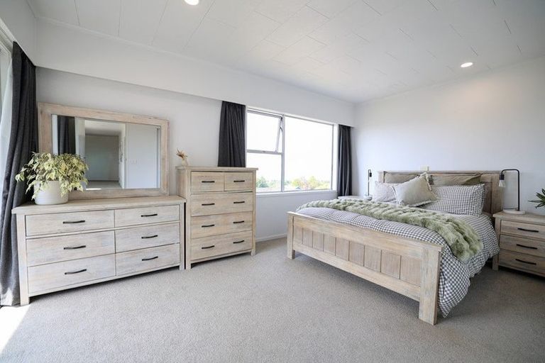 Photo of property in 96 Wakeman Road, Acacia Bay, Taupo, 3330