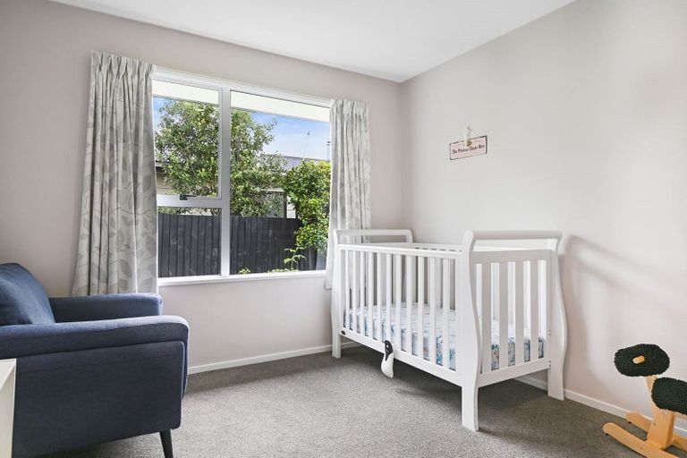 Photo of property in 1/475 Wairakei Road, Burnside, Christchurch, 8053