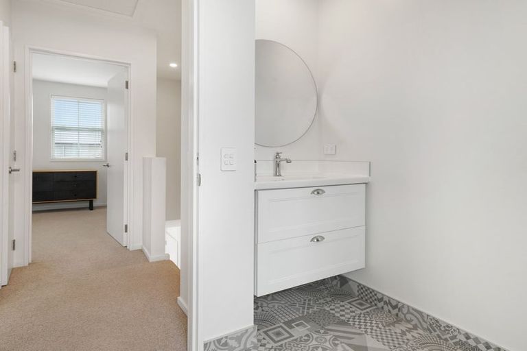 Photo of property in 1/26 Devon Street, Sydenham, Christchurch, 8023