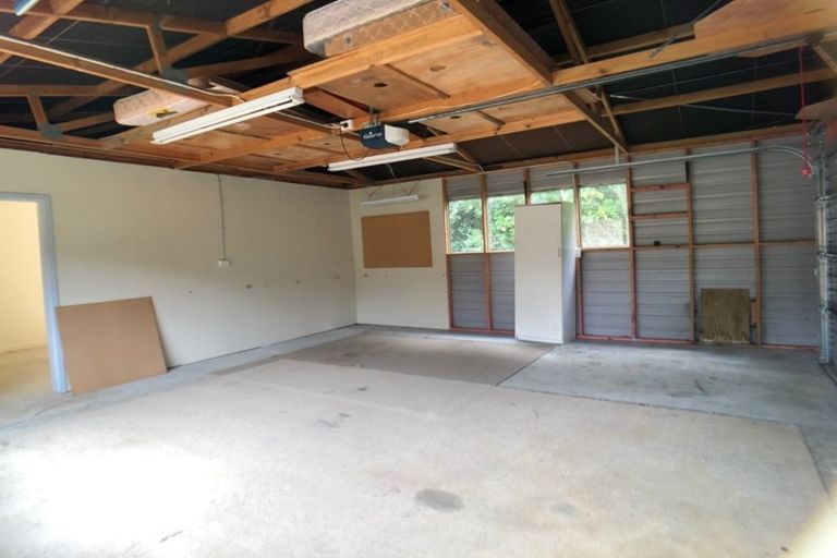 Photo of property in 30 Everlea Place, Alfriston, Auckland, 2105