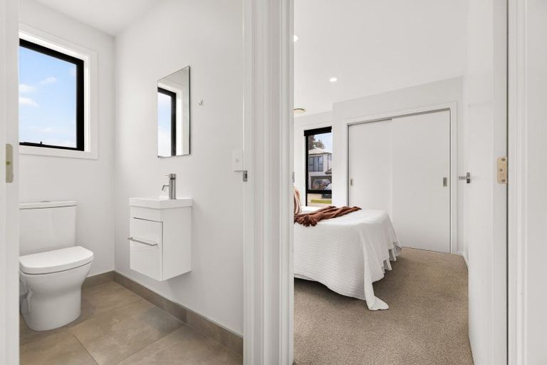 Photo of property in 17 Cumberland Road, Lower Shotover, Queenstown, 9304