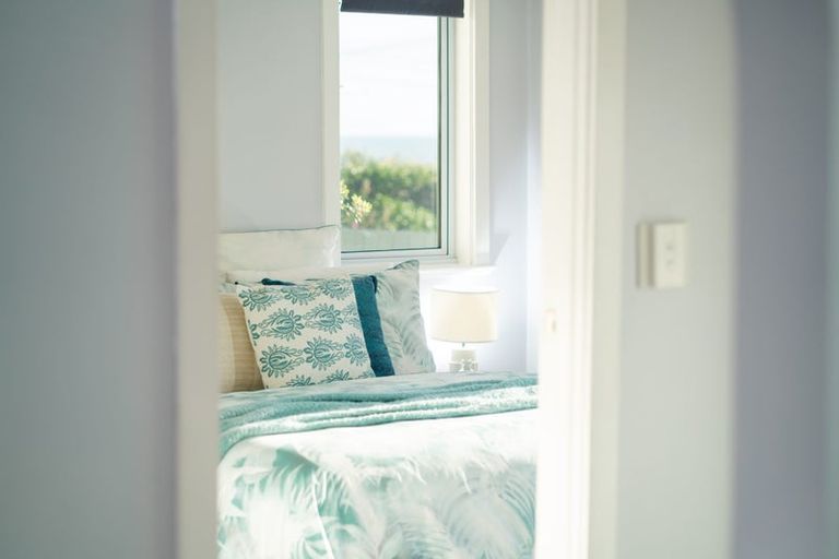 Photo of property in 77 The Parade, Paekakariki, 5034