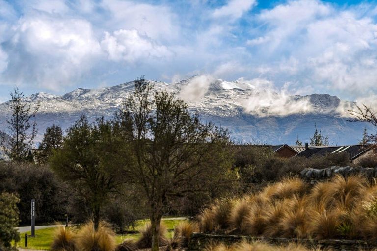 Photo of property in 3a Rannoch Drive, Jacks Point, Queenstown, 9371