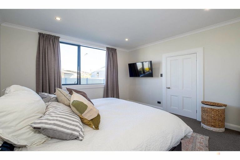 Photo of property in 23 Regent Street, West End, Timaru, 7910