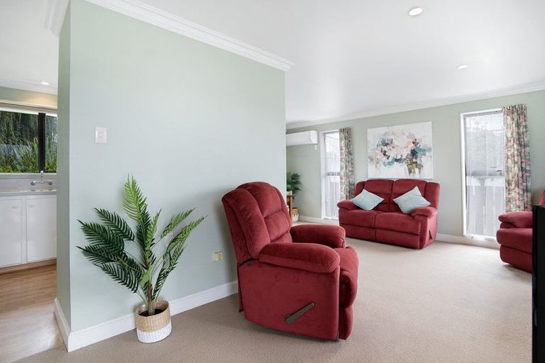 Photo of property in 2a Jones Place, Masterton, 5810