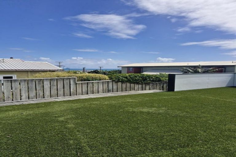 Photo of property in 37a Hamblyn Street, Strandon, New Plymouth, 4312