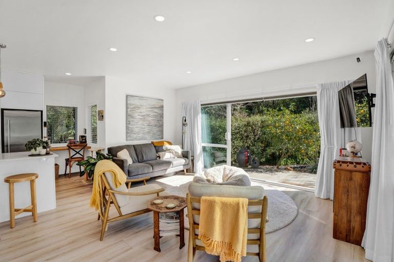 Photo of property in 14a Clawton Street, Westown, New Plymouth, 4310