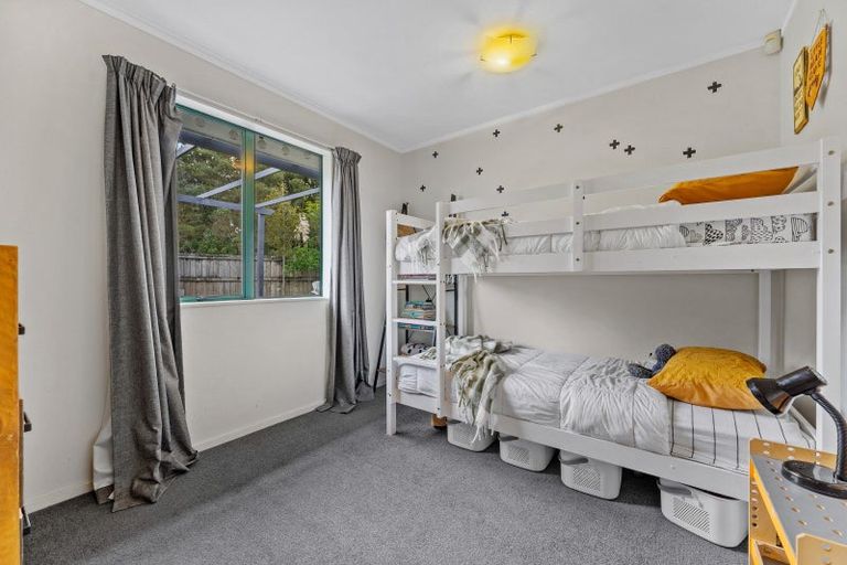 Photo of property in 211 Whitehills Road, Waitoki, Silverdale, 0994