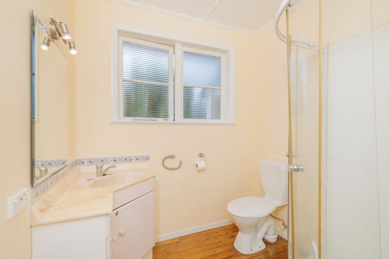 Photo of property in 8a Hannan Road, Whitianga, 3510