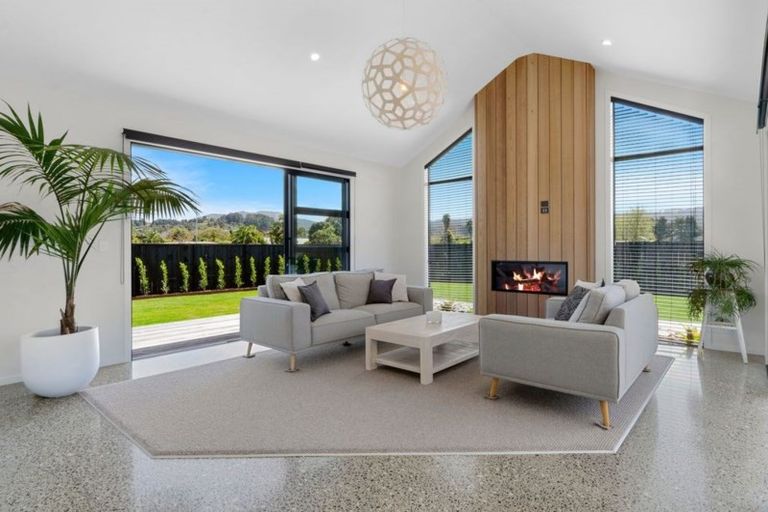 Photo of property in 87 Sandpiper Avenue, Point Wells, Warkworth, 0986