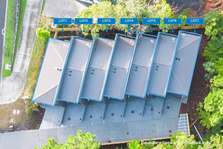 Photo of property in 43 Oteha Valley Road, Northcross, Auckland, 0632