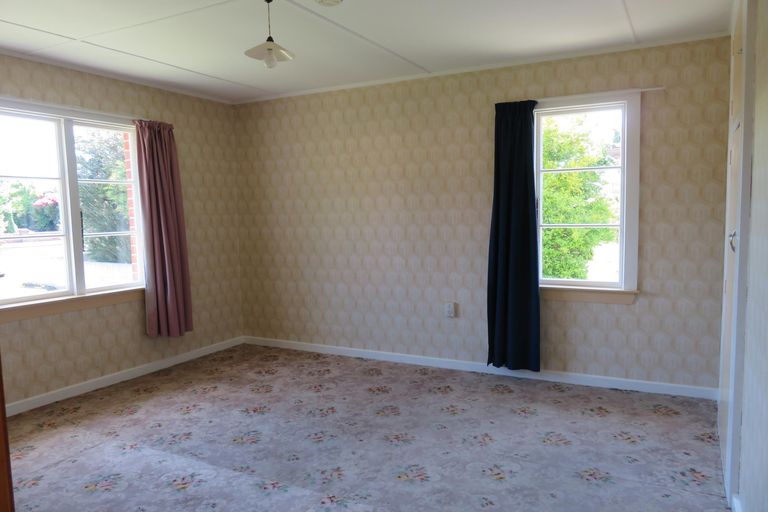 Photo of property in 8 Ormsby Street, Temuka, 7920