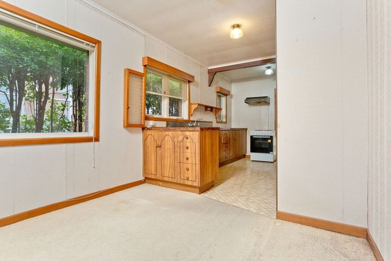 Photo of property in 615 Beach Road, Rothesay Bay, Auckland, 0630