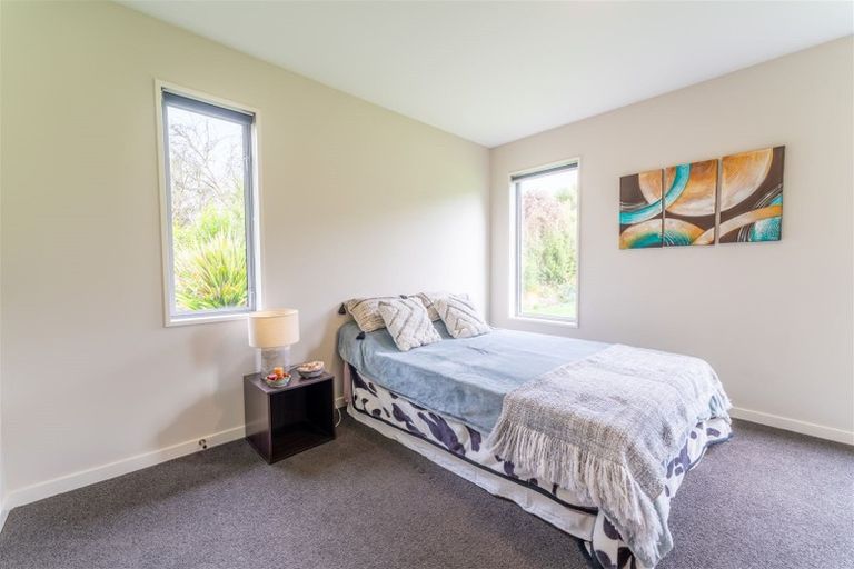 Photo of property in 95 Main Road North, Geraldine, 7930