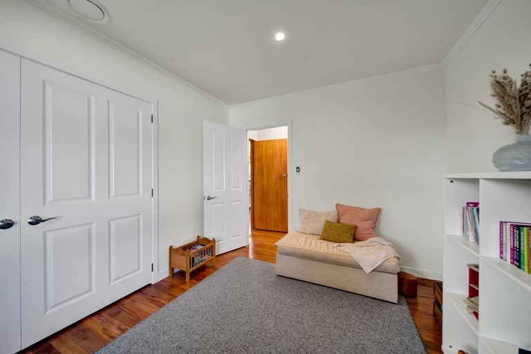 Photo of property in 10 Maire Street, Hawera, 4610