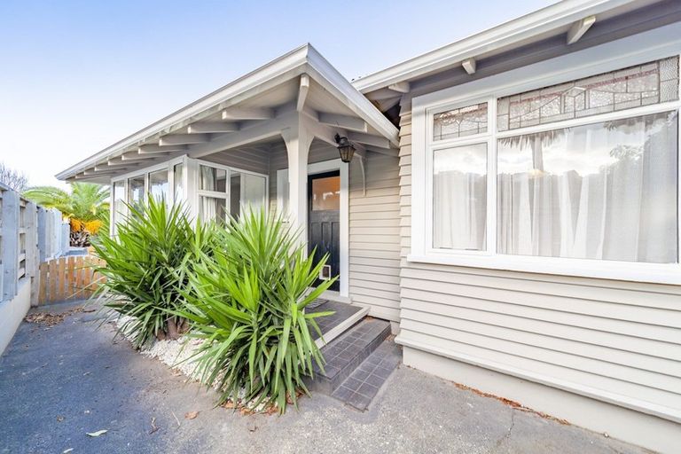 Photo of property in 116 Thackeray Street, Napier South, Napier, 4110