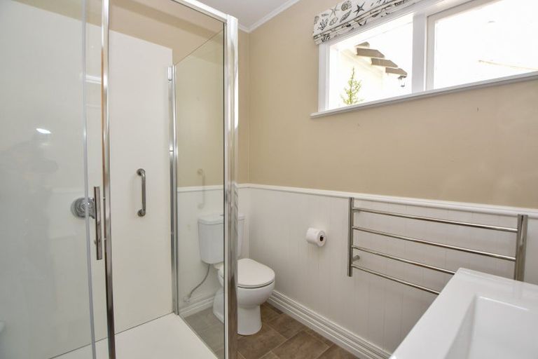 Photo of property in 12 Garrison Street, Carterton, 5713