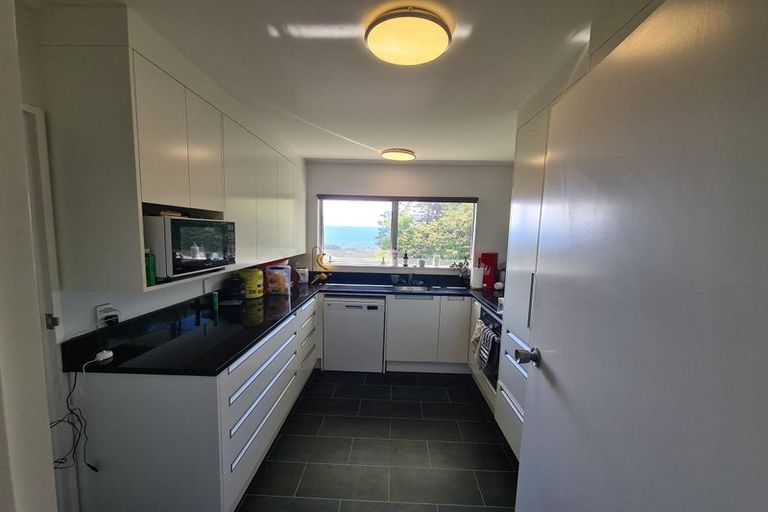 Photo of property in 48 Baylands Drive, Newlands, Wellington, 6037