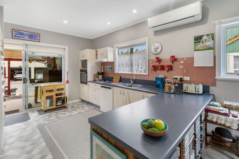 Photo of property in 105 Anzac Parade, Whanganui East, Whanganui, 4500