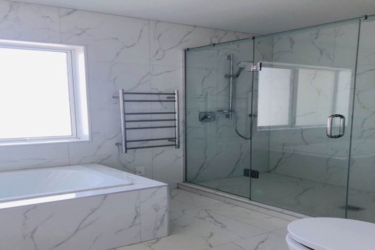 Photo of property in 14 Orchard Terrace, Riverhead, 0820