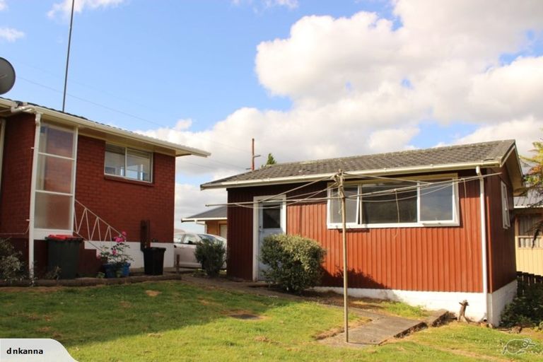 Photo of property in 3 Carter Drive, Pomare, Rotorua, 3015