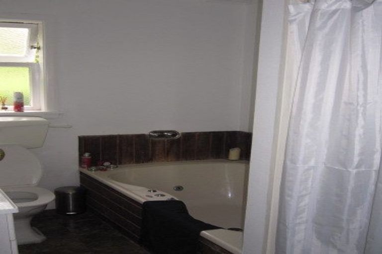 Photo of property in 93 Balfour Street, Mornington, Wellington, 6021