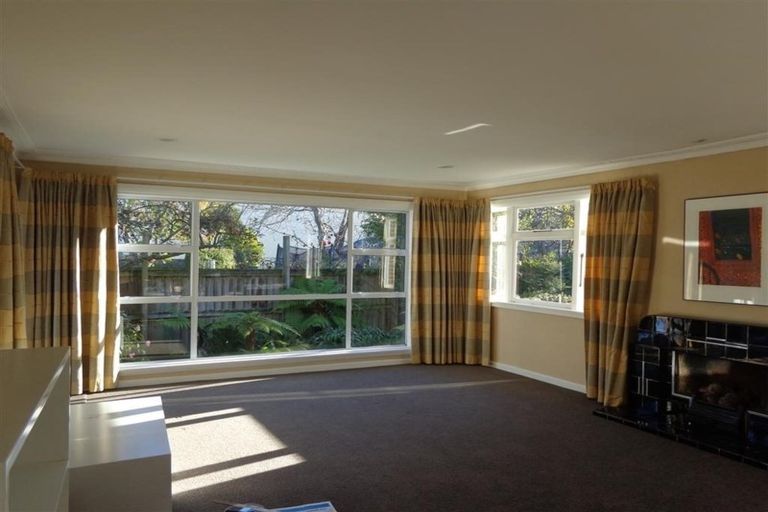 Photo of property in 7a Memorial Avenue, Ilam, Christchurch, 8053