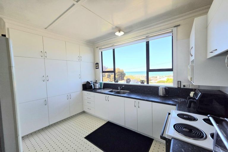 Photo of property in 32a Wharfe Street, South Hill, Oamaru, 9400