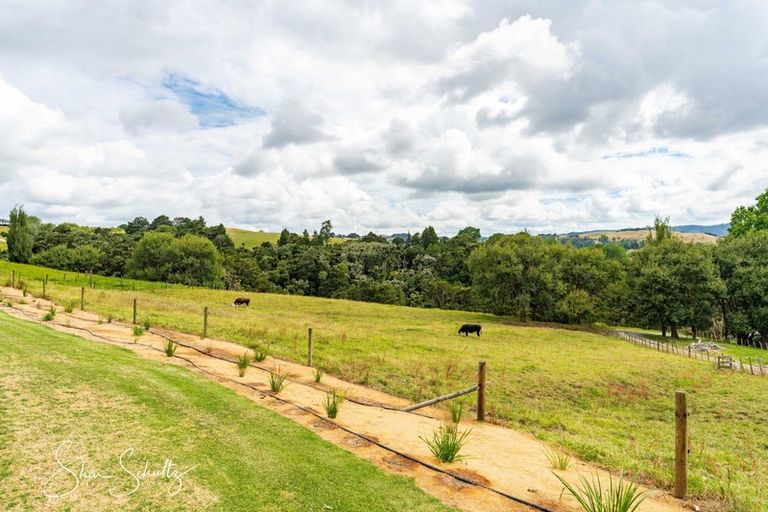 Photo of property in 20 Matai Drive, Maungaturoto, 0520