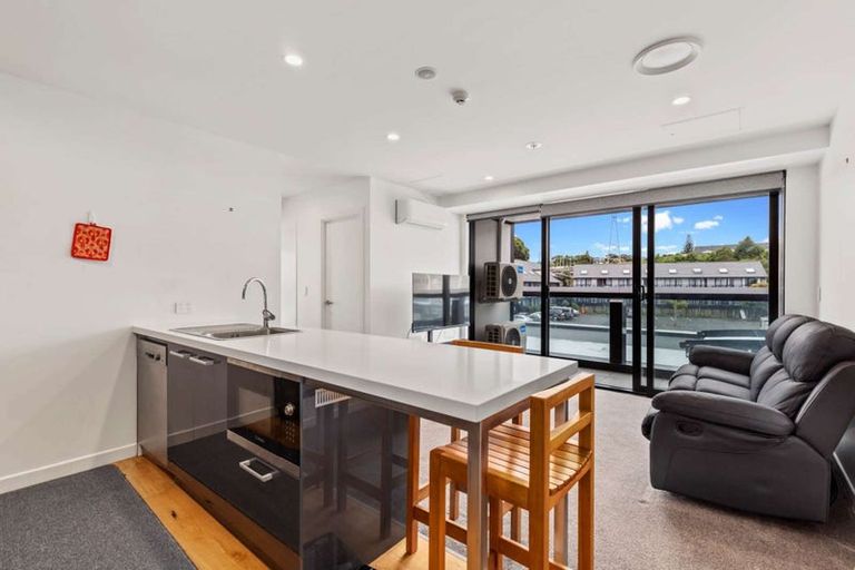 Photo of property in 109/8 Lakewood Court, Manukau, Auckland, 2104