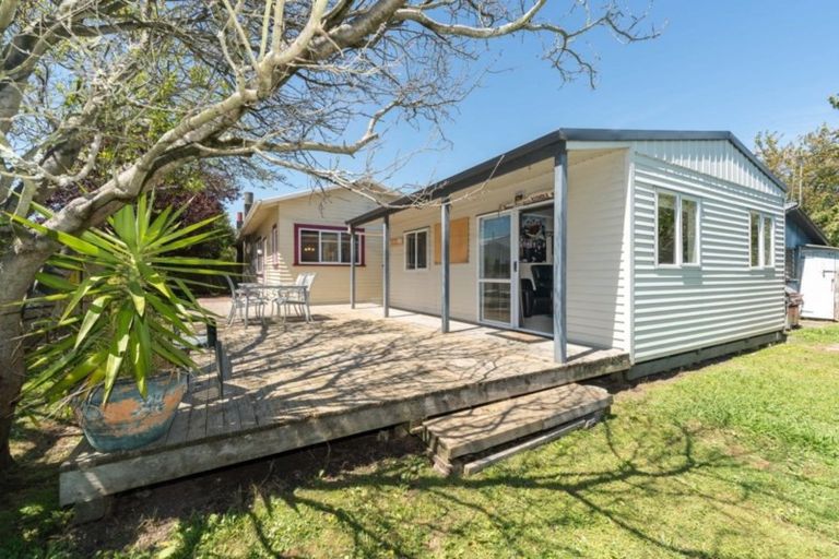 Photo of property in 11a Seaforth Avenue, Milson, Palmerston North, 4414